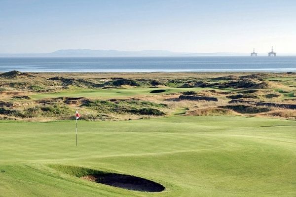 Dumbarnie Links Review
