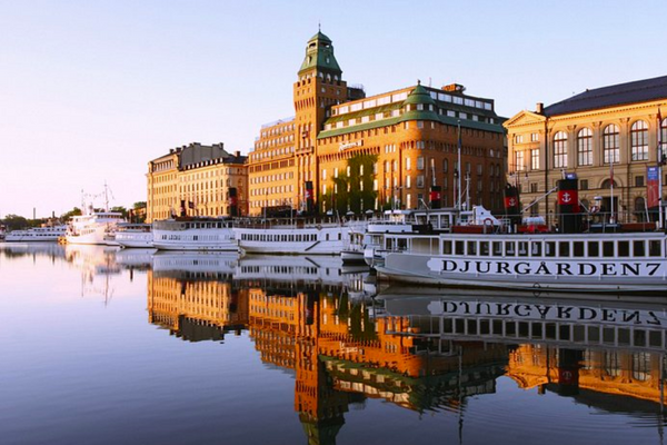 golf-breaks-in-stockholm-Radisson-Collection-Strand-Hotel 