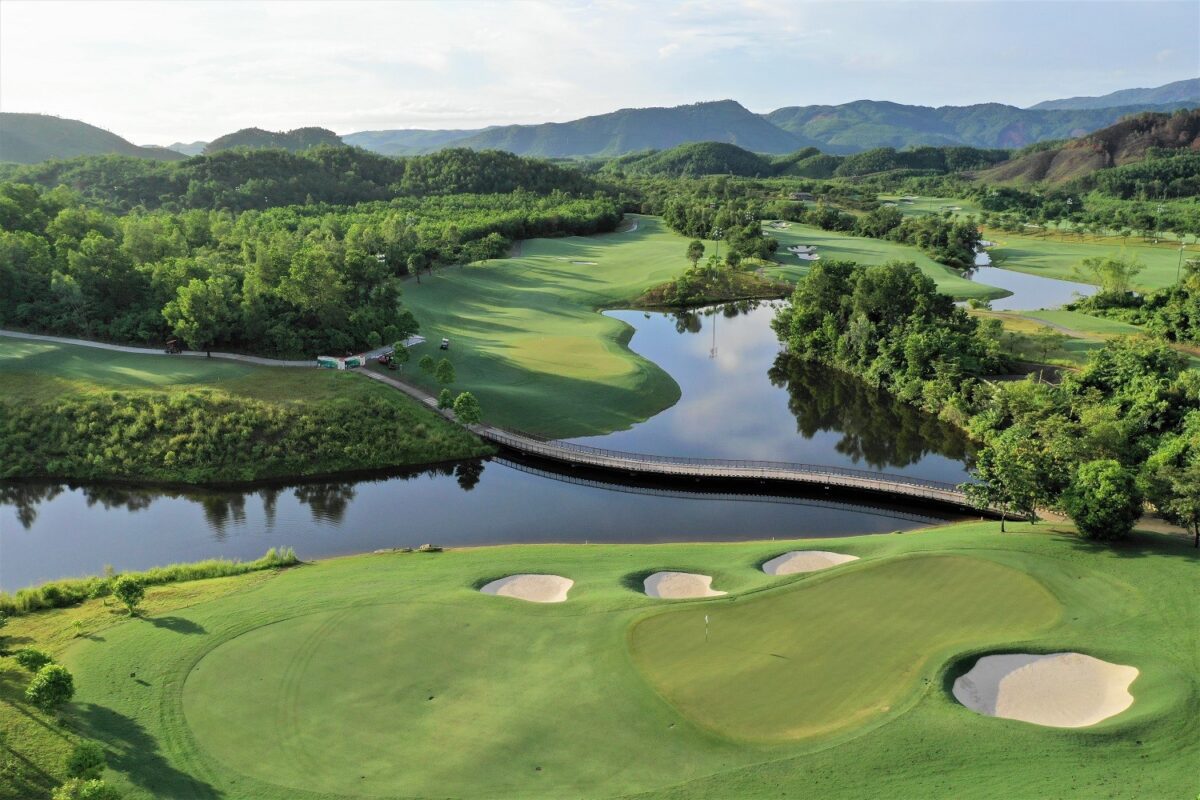 Vietnam Golf Course Ba Na