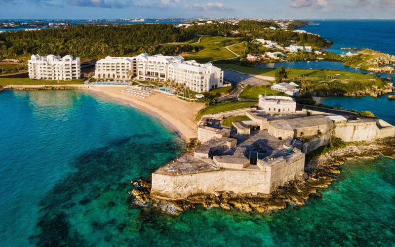 golf-breaks-in-bermuda-st-regis-hotel